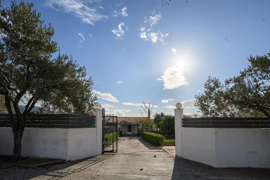 Farmbill Villa Markópoulon Exterior foto